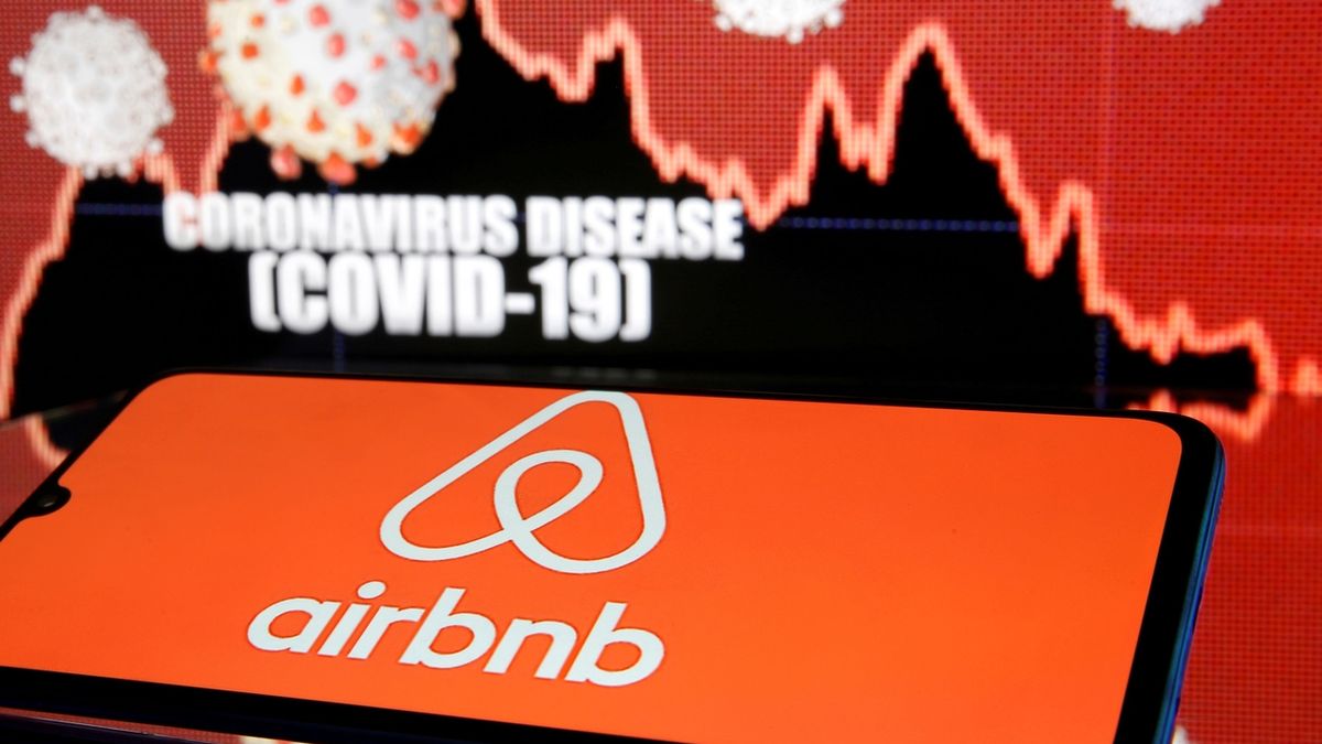 Airbnb při vstupu na burzu prodala akcii dráž, než plánovala